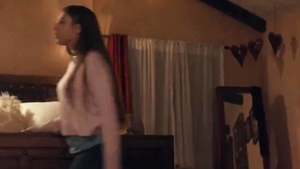 Kleine Blondine Fantasy Pussy fickt im Schulzimmer