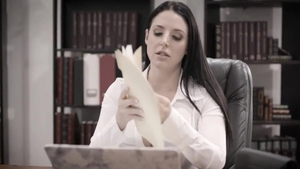 Martillando en compañía de una estrella porno con gran culo