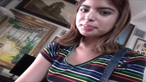 Грубый трах вместе со сводной сестрой-малышкой