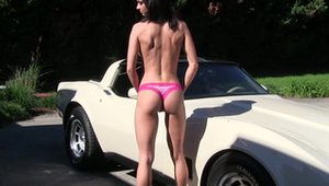 Ashley Sinclair: Raw sex along with brunette Ashley Sinclair