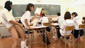 SDDE-419 Japanese School With Invisible men